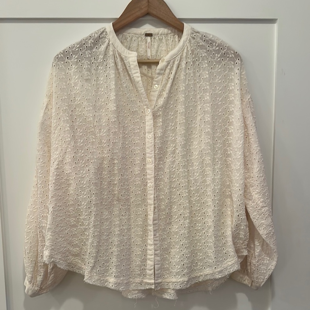 Free People White Boxy Buttoned Blouse with Mandarin Collar